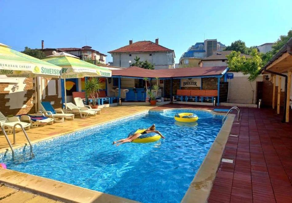 Hotel Stoyanov Ravda Exterior foto
