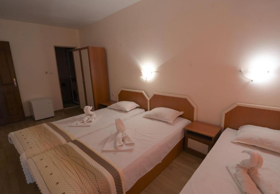 Hotel Stoyanov Ravda Exterior foto